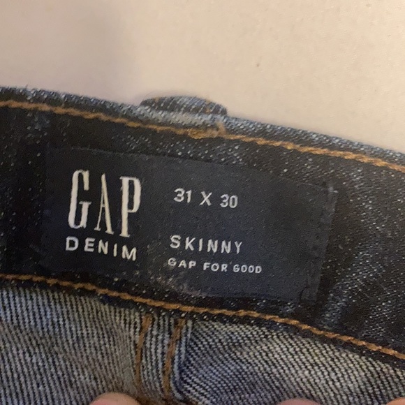 Gap Skinny Jeans - Picture 2 of 4